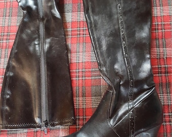 Love Heels Knee High Boots