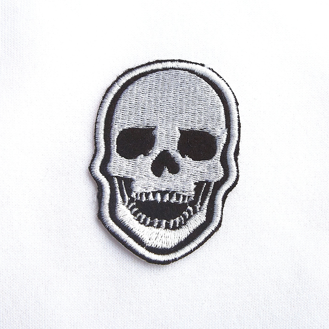 Skull patch Embroidery skull patch Iron on patch Embroidered