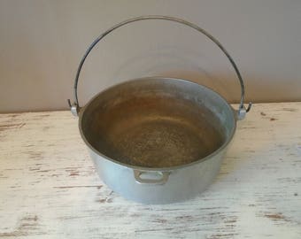 Vintage Club hammered aluminum hanging dutch oven, replacement parts, no lid available / camping / campfire cookware