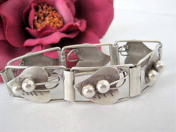 Sterling Mexico Bracelet, Signed Mexico, Repousse Hearts Links