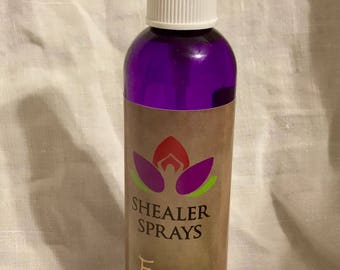 Focus essential oil room spray