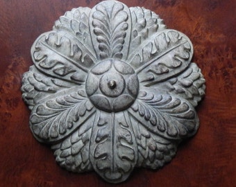 Regency Looking Wall Decor!