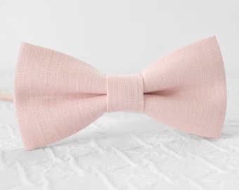 Petal pink bow tie, petal bow tie, wedding linen bow tie, groomsmen bow tie, petal rose bow tie, light pink bow tie, misty pink bow tie