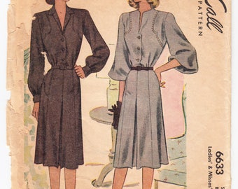 Vintage Sewing Pattern 1940s Ladies' Dress McCall 6633 Size 14 32" Bust - Free Pattern Grading E-book Included