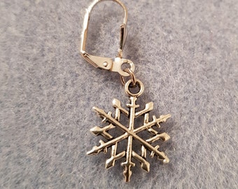 snowflake charm progress keeper or stitch marker
