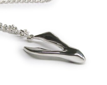 Rabbit necklace, sterling silver bunny necklace, bunny pendant, rabbit jewelry, rabbit ears, bunny lover, bunny jewelry, rabbit charm