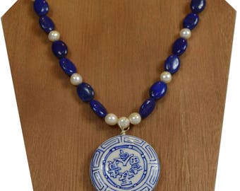 East Asian Pendant Necklace