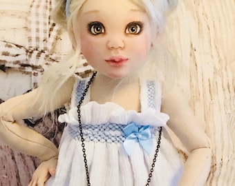 BJCD - 40 cm face painted cloth doll