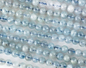 One 16" Strand of Natural Aquamarine 4mm Round Beads