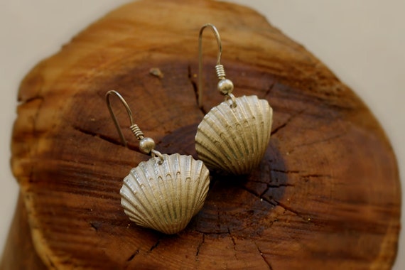 Seashell Earrings Silver Shell Earrings Nautical Earrings