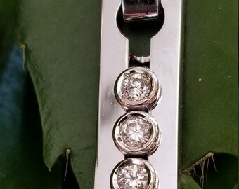 14 K white gold modern diamond pendant