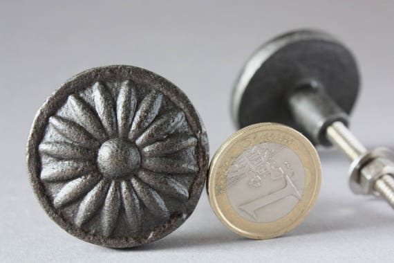 1 rustikaler Knauf grau nostalgischer Griff runder