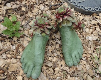 Concrete Planter Goddess Planter feet (Moss) Garden Art Sculpture