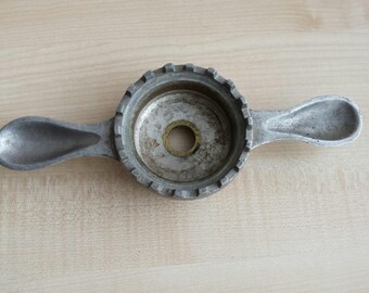 Vintage Kitchen Jar Closure