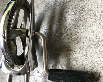 Retro or Vintage Egg Beater