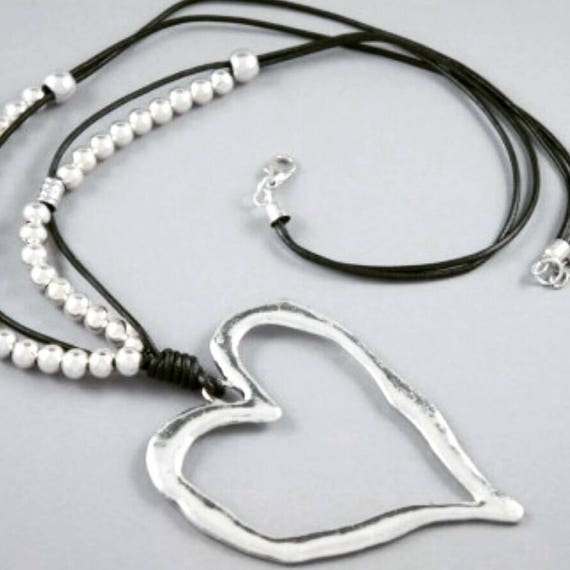 Black Leather Necklace, Heart necklace, Zamak Pendant,Women Necklace ,Leather Long Necklace ,Zamak Heart Pendant, Uno de 50 Style,gift