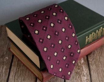 Vintage silk tie, atwardson mens necktie, silk neck tie, floral cravat cravatte / maroon burgundy red TWISTED