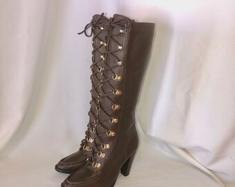 Sz 5.5 M Vintage Tall Chocolate Brown Genuine Leather 1990s Women Lace Up The Front High Heel Boots.
