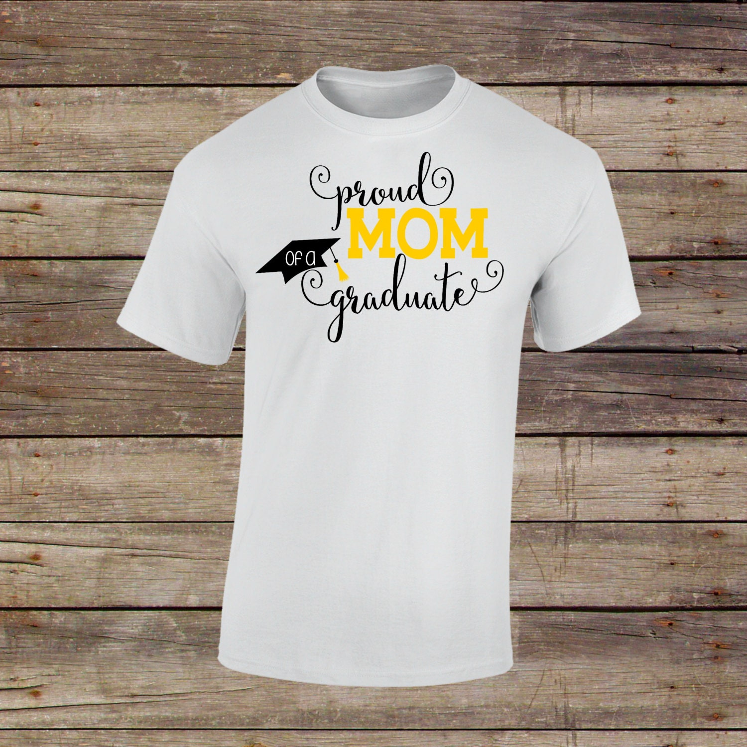 Download Proud Mom of a Graduate Proud Mom of a Graduate Shirt Proud
