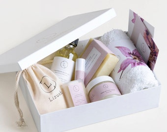 Friendship Gift Box Relaxation Spa Gift Friend Bath Gift Best Friend Gift BFF Gift Thoughtful Gift Recovery Gift Get Well Soon Gift friend