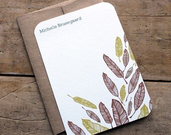 Set of 10 personalized flat notes- Feathers-recycled