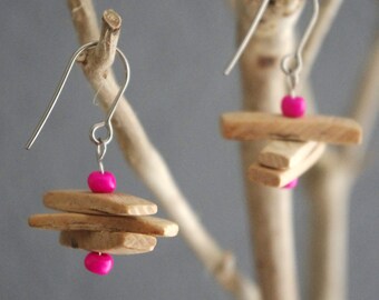 Handcrafted coconut/jewelry/women jewelry wooden earrings / wooden jewelry / natural/coconut/handmade/Alice Burgy designer made jewelry