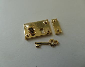 Brass Box Lock and Key for a 1:12th scale Dolls House
