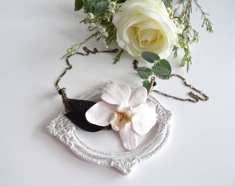 White orchid flower necklace