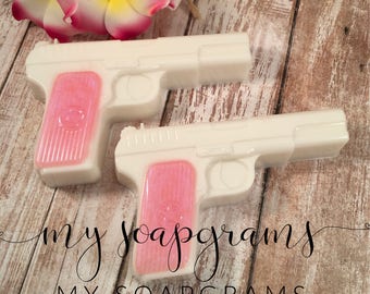Gun Soap / 9MM Gun Soap Gift / Gift for Him / Police Gift / Gift for Her / Gun Lover Gift / Hunter Gift / Military Gift