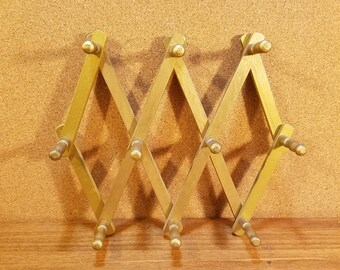 Vintage Wooden Peg Accordion Coat Rack Folding Wall Hanging Jewelry Holder