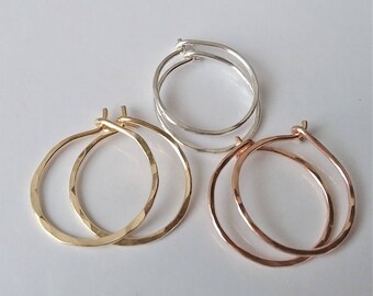 Small Hoop Earrings, Silver, Gold or Rose Gold Hoops, Tiny Hoop Earrings, Minimal Earrings, Everyday Earrings.