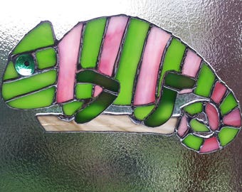 Stained glass chameleon suncatcher reptile lizard sun catcher window hanging stain glass art