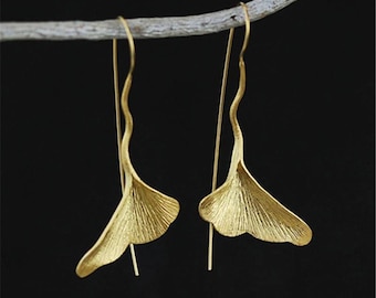Handmade Golden Ginkgo Earrings. Gift for her. Gingko Leaf. Luck. Bridal Jewelry. Bridesmaids