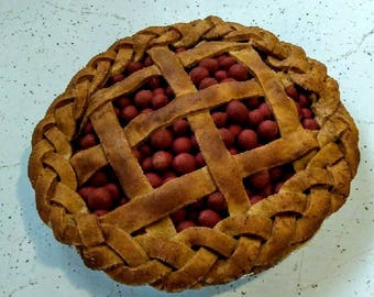Faux Berry Pie with Braided Edge