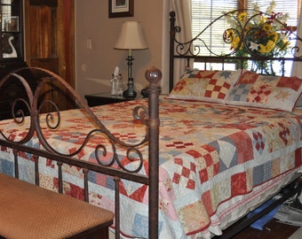 Tag Sale Queen Size Quilt with Shams
