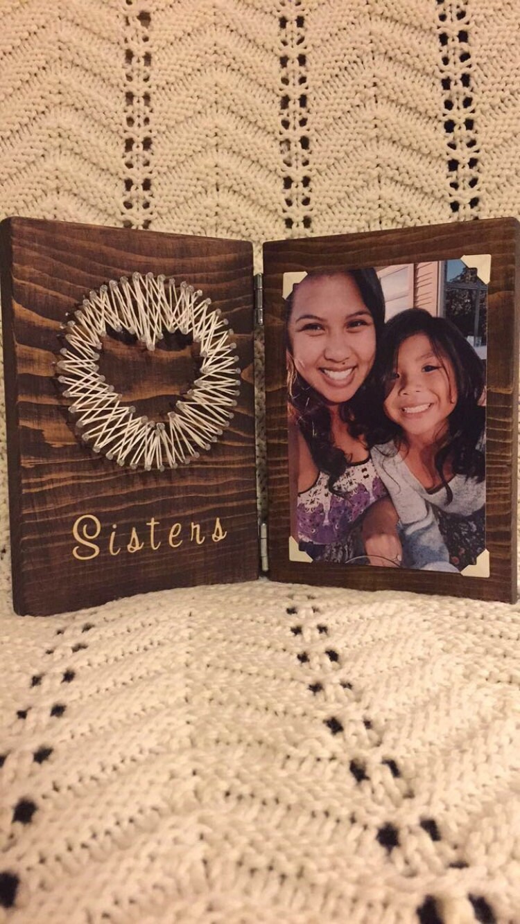 Customizable String Art Picture Holder Wooden Picture Holder