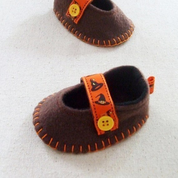 Items similar to PDF Baby Girl Pattern DIY Tutorial Felt Mary Jane