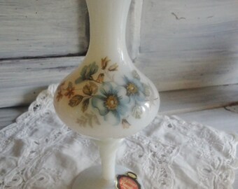 Florentine opaline  vase,Antique opaline vase ,white opaline vase 1950