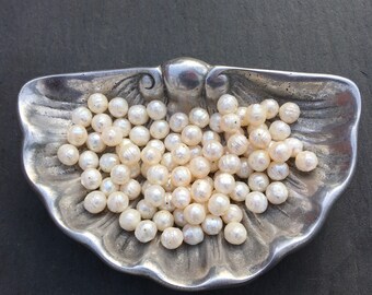 Faceted Round White Freshwater Pearl Beads 8-9 mm