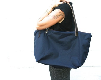 Waxed Canvas Market Bag with Zipper, Travel Bag