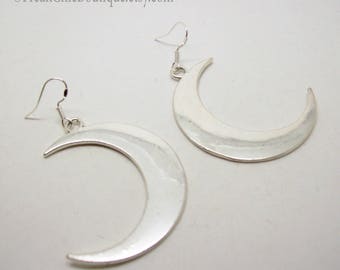Crescent Moon Earrings - Silver Crescent Moon Earrings - Crescent Moon Charms - Moon Earrings - Gothic Dangle Earrings - Witch Earrings