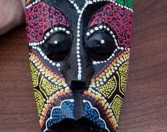 Hand-Carved Wood Mask from Bali, Indonesia! Wall Art decor! Wood Carving 9.5" (Q13)