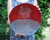 Ähnliche Artikel wie rot blauer Keramik Teller, Wand Keramik Platte