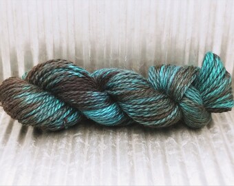 Hand Dyed Yarn {Medusa} - Bulky Yarn - Chunky Yarn - 109 Yards - 100g - Baby Alpaca Yarn - Indie Dyed Yarn