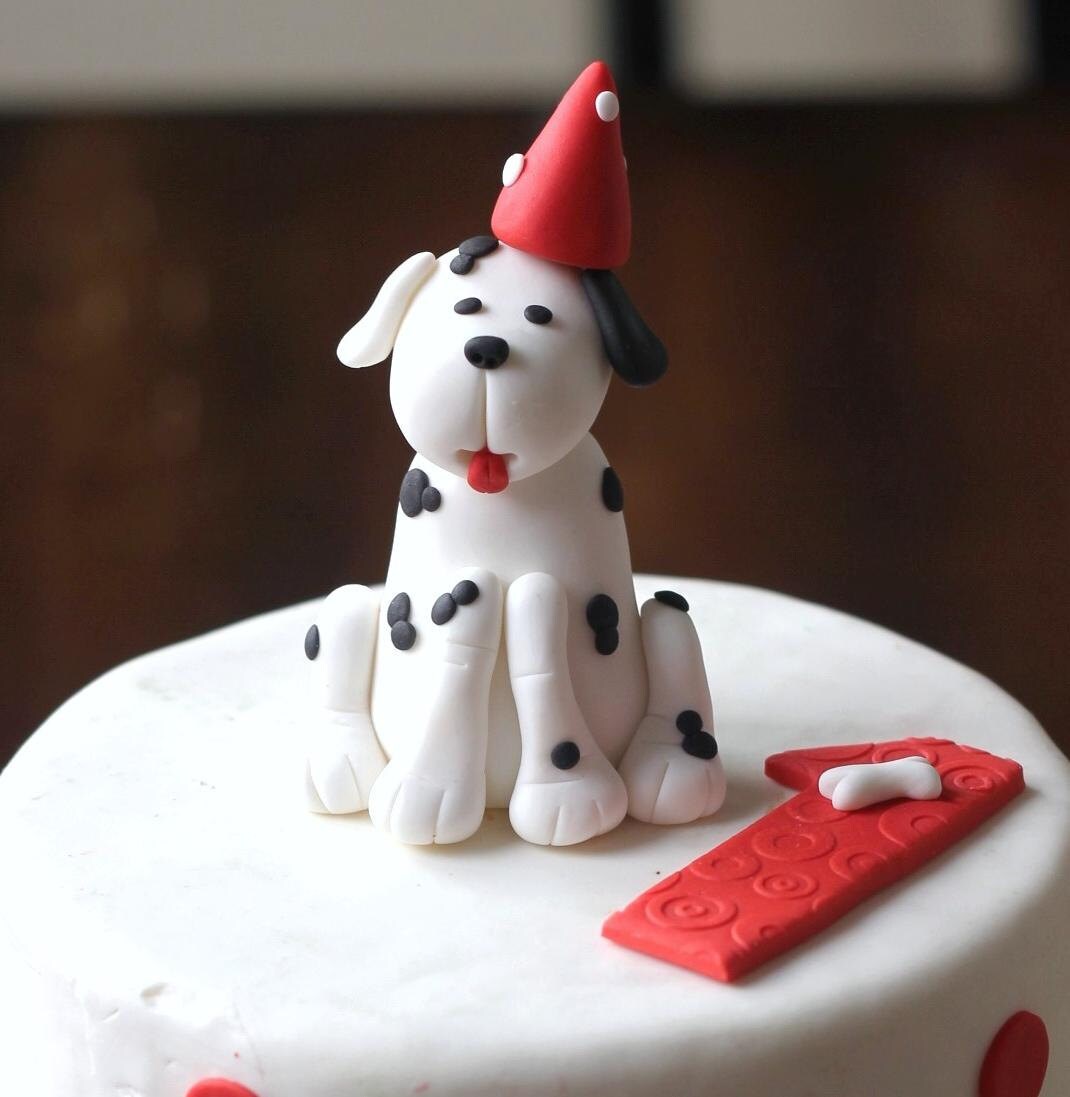 Chien Dalmatien fondant gâteau haut de forme chien chiot