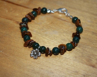 Flower charm bracelet with moss agate and tiger eye