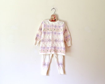 Vintage Cream And Lavender Knit Sweater/Pant Set (Size 12 Months)