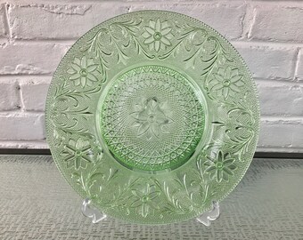 Indiana Glass Sandwich Green Dinner Plate