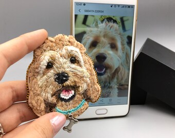 Custom pet portrait brooch Goldendoodle, Dog jewelry pin, Gift dog mom, Personalized pet owner dog lover gift, embroidery custom pet gift