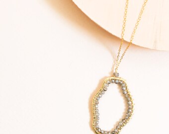 Labradorite Pendant Necklace | Gift for Her | Labradorite Jewelry | Gold Pendant Necklace | Gold Necklace | Gemstone Necklace